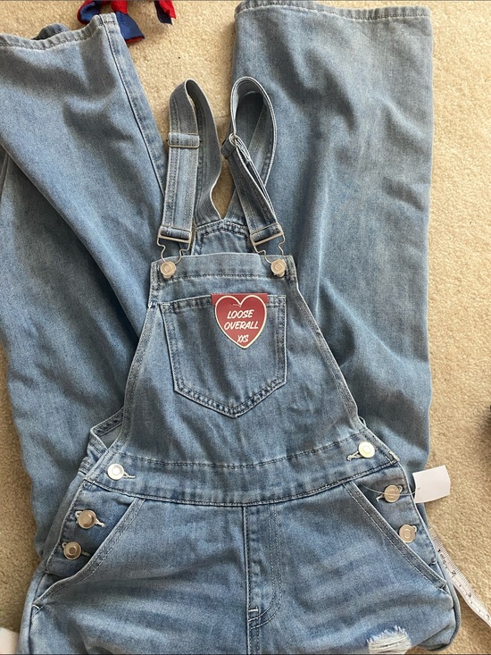 Seeking sunsets Pants - Seeking sunsets NWT loose fit jean overalls XXS